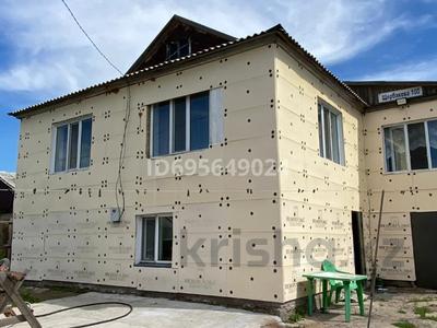 Отдельный дом · 4 комнаты · 242 м² · 10 сот., Пришахтинск, Щербакова 100 за 35 млн 〒 в Караганде, Алихана Бокейханова р-н