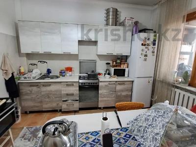 1-комнатная квартира · 42 м² · 5/5 этаж, мкр Айнабулак-2 83 за 24.5 млн ₸ в Алматы, Жетысуский р-н