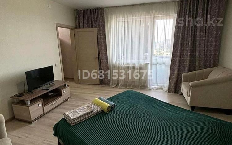 1-комнатная квартира · 46 м², Каныша Сатпаева 55/7 за 10 000 ₸ в Усть-Каменогорске — фото 12