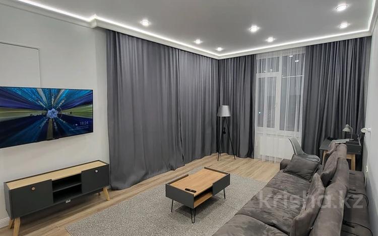 2-комнатная квартира · 92 м² · 3/10 этаж, Достык 8/2 за 500 000 ₸ в Астане, Есильский р-н — фото 2