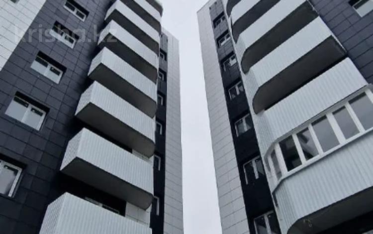 2-комнатная квартира, 60 м², 3/9 этаж, Аль-Фараби 44 за 22 млн 〒 в Усть-Каменогорске — фото 2