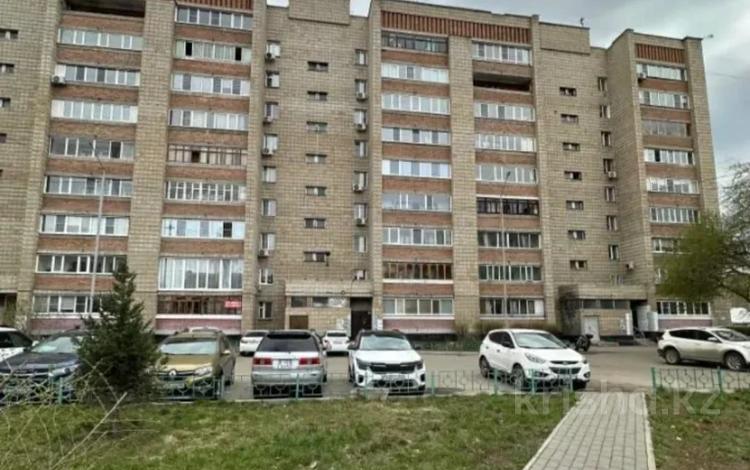 2-бөлмелі пәтер · 51.4 м² · 3/9 қабат, КАРБЫШЕВА 44 — СШ №15, бағасы: 24.5 млн ₸ в Усть-Каменогорске — фото 12