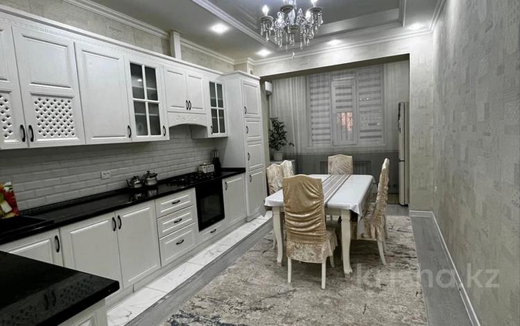 3-комнатная квартира · 103 м² · 7/9 этаж, 17-й мкр 97 за 42.9 млн ₸ в Актау — фото 2