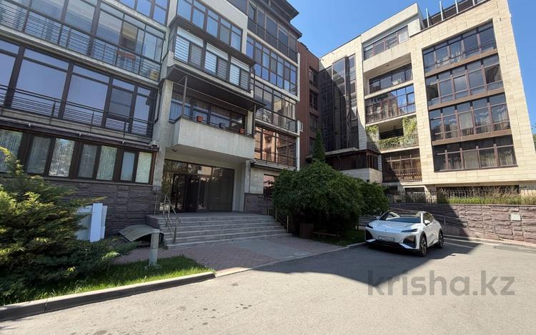 4-комнатная квартира · 175 м² · 1/6 этаж, Санаторная 18 за 175 млн ₸ в Алматы, Бостандыкский р-н — фото 24