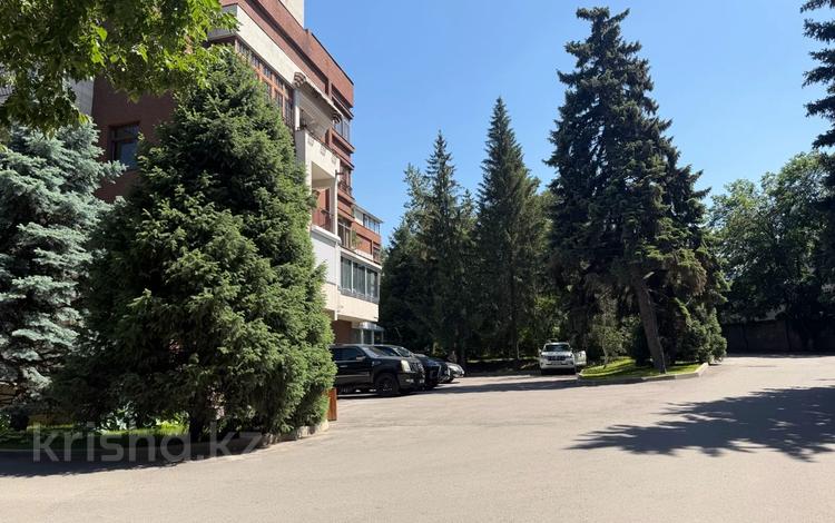 4-бөлмелі пәтер · 175 м² · 1/6 қабат, Санаторная 18, бағасы: 175 млн ₸ в Алматы, Бостандыкский р-н — фото 28