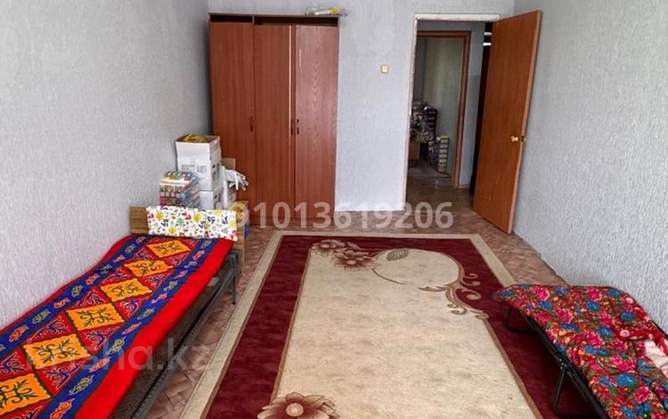 2-комнатная квартира · 48 м² · 3/5 этаж, Гагарина 97 за 120 000 ₸ в Уральске — фото 8