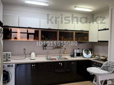 3-комнатная квартира · 115 м² · 10/19 этаж, Аскарова 4 — Аскарова Саина за 118 млн ₸ в Алматы, Ауэзовский р-н