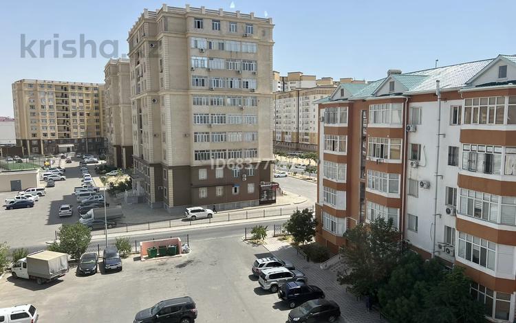 4-комнатная квартира · 125 м² · 5/5 этаж, 32Б мкр 2/1 за 33 млн 〒 в Актау — фото 2