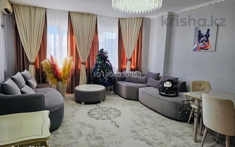 4-комнатная квартира · 103 м² · 9/9 этаж, мкр Центральный, Б.Момышулы 25 — Драмтеатр/светлана/17лицей школа за 45 млн 〒 в Атырау — фото 2