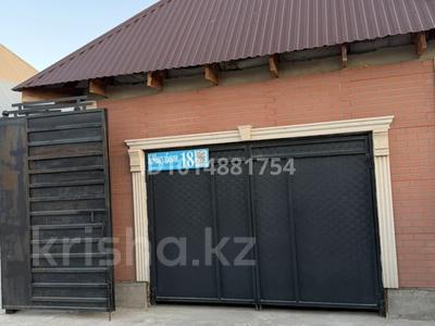 Жеке үй · 4 бөлме · 200 м² · 17 жүзд., Макулбеков 18 — Абибулла, бағасы: 22 млн ₸ в Жетысае