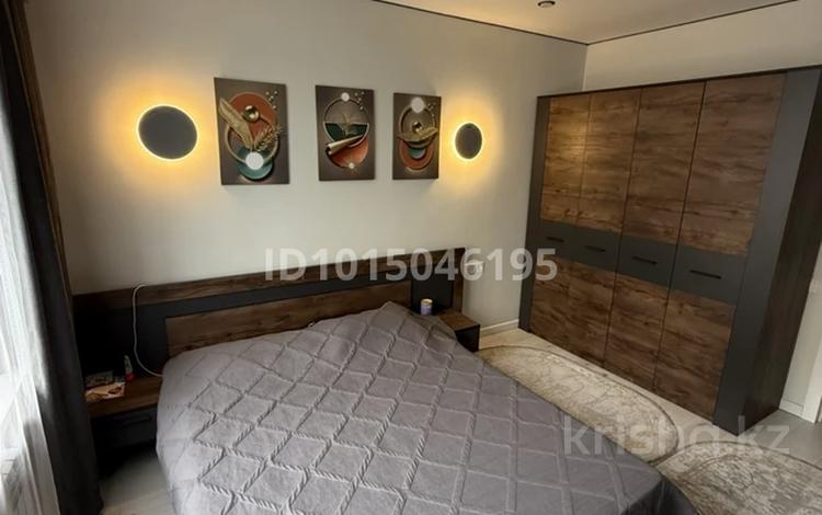 2-бөлмелі пәтер · 52 м², Райымбек батыра 161 — Блок 11А, бағасы: 300 000 ₸ в  — фото 2