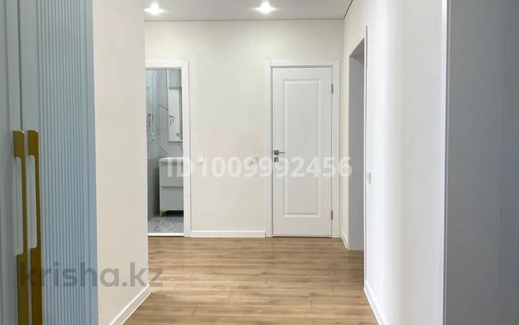 3-бөлмелі пәтер · 107 м² · 4/9 қабат, Самал 72/3, бағасы: 48 млн ₸ в Уральске — фото 2