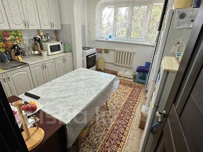 2-бөлмелі пәтер · 60 м² · 5/5 қабат, мкр Айнабулак-4, бағасы: 37 млн ₸ в Алматы, Жетысуский р-н