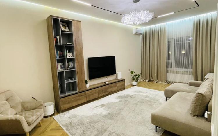 3-бөлмелі пәтер · 107 м² · 10/10 қабат, Розыбакиева 320, бағасы: 149.5 млн ₸ в Алматы, Бостандыкский р-н — фото 2