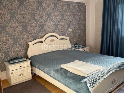 1-бөлмелі пәтер · 42 м² · 3/10 қабат, мкр Аксай-5 25 — Момышулы, бағасы: 2 000 〒 в Алматы, Ауэзовский р-н