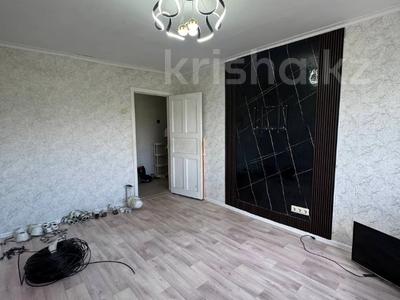3-бөлмелі пәтер · 42.4 м² · 3/5 қабат, Ескі қала, айтеке би, бағасы: 9.2 млн ₸ в Актобе, Старый город
