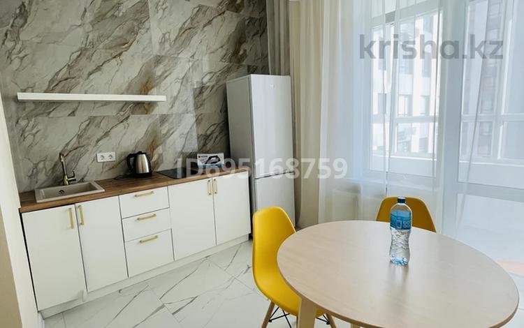 1-бөлмелі пәтер · 40 м² · 9 қабат, Кайыма Мухамедханова 6A, бағасы: 230 000 ₸ в Астане, Есильский р-н — фото 2