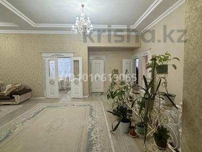 Отдельный дом · 7 комнат · 400 м², мкр Малый Самал — Мырзабекова 27 за 700 000 ₸ в Шымкенте, Туран р-н
