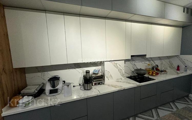 Отдельный дом · 9 комнат · 380 м² · 12 сот., мкр Достык 162 за 295 млн 〒 в Алматы, Ауэзовский р-н — фото 7