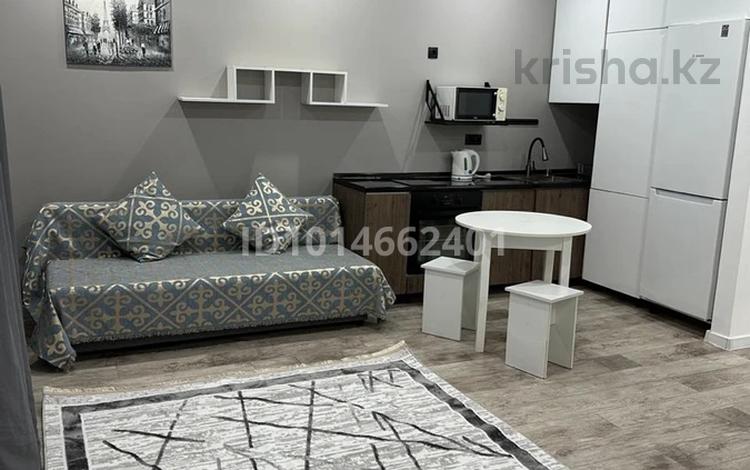 2-комнатная квартира · 40 м² · 1/10 этаж, Мангилик Ел — Триумфальная Арка за 18 000 ₸ в Астане, Есильский р-н — фото 3