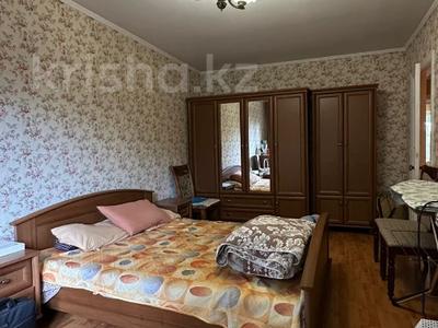 4-комнатная квартира · 74 м² · 4/4 этаж, мкр Коктем-3 302 за 50 млн ₸ в Алматы, Бостандыкский р-н
