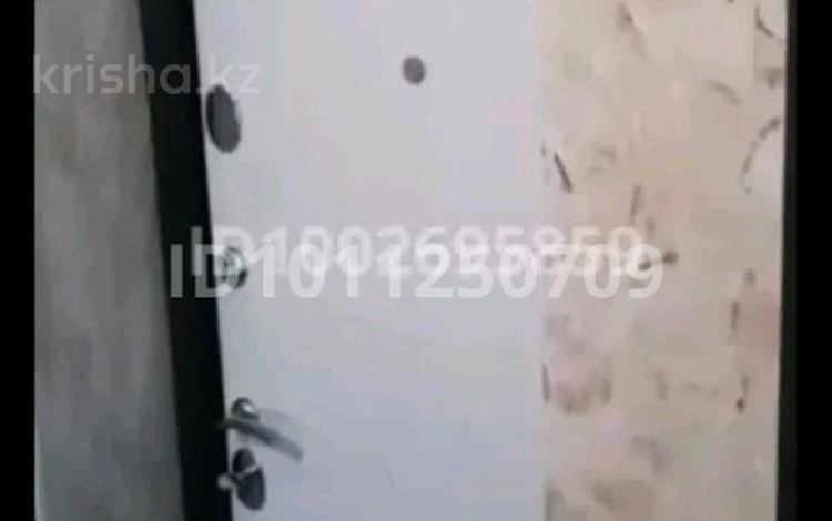 1-комнатная квартира · 18 м² · 3/5 этаж, ул.Казахстан 161 за 6.5 млн ₸ в Усть-Каменогорске — фото 2