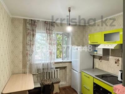 2-комнатная квартира · 56 м² · 3/5 этаж, Первомайская 32а 7 за 140 000 〒 в Семее, мкр Красный Кордон