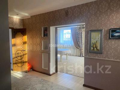 Отдельный дом · 5 комнат · 209 м² · 8 сот., мкр 12, 12 мкр СК Аиболит 8 — Айболит Аксункар за 48 млн 〒 в Актобе