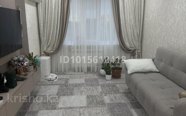 3-бөлмелі пәтер · 70 м² · 4/5 қабат, Абулхаир хана 64/1, бағасы: 25 млн ₸ в Актобе — фото 2