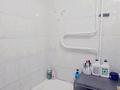 2-бөлмелі пәтер · 50 м² · 2/5 қабат, Кеменгерулы 15 — 21 школа, бағасы: 15.5 млн ₸ в Астане, р-н Байконур — фото 2