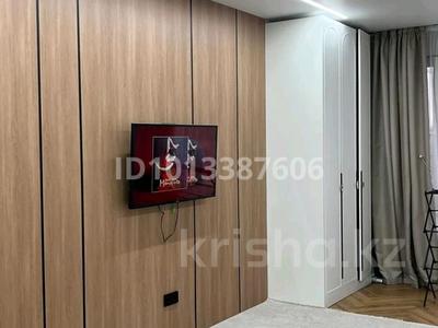 1-бөлмелі пәтер · 35 м² · 3/12 қабат, Райымбека 210, бағасы: 36 млн ₸ в Алматы, Алмалинский р-н