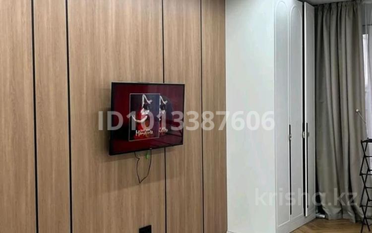 1-бөлмелі пәтер · 35 м² · 3/12 қабат, Райымбека 210, бағасы: 36 млн ₸ в Алматы, Алмалинский р-н — фото 2