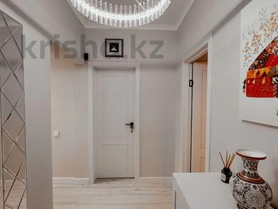 2-комнатная квартира, 56 м², 3/9 этаж, Кажимукана за 63 млн 〒 в Алматы, Медеуский р-н