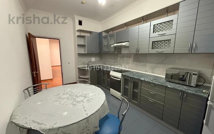 2-бөлмелі пәтер · 82 м² · 9/20 қабат, Брусиловского 163, бағасы: 320 000 ₸ в Алматы, Алмалинский р-н — фото 3