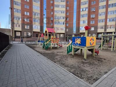 1-бөлмелі пәтер · 43 м² · 7/9 қабат, Алтын орда ш/а., Батыс 2 микрорайон 4д, бағасы: 17.4 млн ₸ в Актобе, мкр. Алтын орда