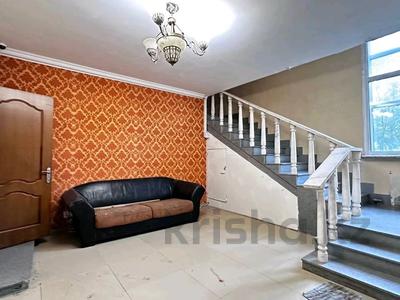 Отдельный дом · 7 комнат · 300 м², Тлендиева- Под бизнес — 150 лет Абая за 600 000 〒 в Астане, Сарыарка р-н