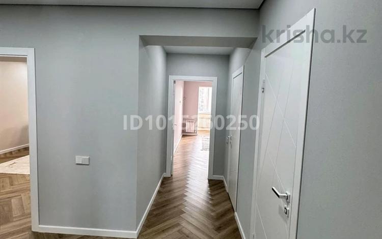 3-комнатная квартира · 118.2 м² · 4/5 этаж, Циолковского 5а за 47 млн ₸ в Уральске — фото 2