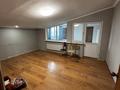 4-бөлмелі пәтер · 240 м², Таугүл-2 ш/а. 13, бағасы: 79 млн ₸ в Алматы, Ауэзовский р-н — фото 9