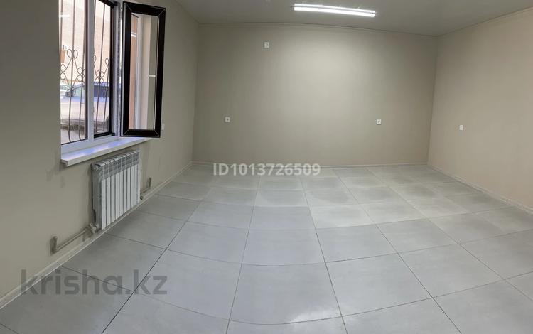 Еркін · 65 м², бағасы: 300 000 ₸ в Актау, 17-й мкр — фото 2