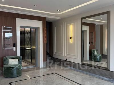 3-комнатная квартира · 100 м² · 3/3 этаж, Кенесары хана 43/7 за 127.2 млн ₸ в Алматы, Наурызбайский р-н