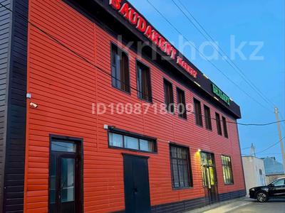 Свободное назначение, офисы, магазины и бутики, склады, общепит, салоны красоты, фитнес и спорт, медцентры и аптеки, образование, развлечения, конференц-залы, кабинеты и рабочие места, студии · 60 м² за 100 000 〒 в Таразе, мкр Арай-2