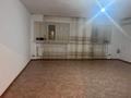 4-комнатная квартира · 90 м² · 5/5 этаж, Канцева 1 56 — Абая за 250 000 ₸ в Атырау, мкр Ак депо