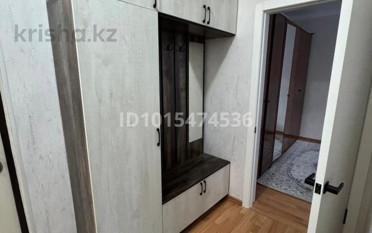 2-бөлмелі пәтер · 58 м², Степной 2 ш/а. 4/4, бағасы: 200 000 ₸ в Караганде, Казыбек би р-н — фото 2