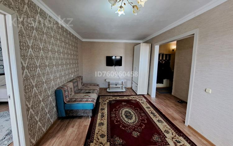 2-бөлмелі пәтер · 45 м² · 4/5 қабат, Гарышкерлер 28, бағасы: 160 000 ₸ в Жезказгане — фото 12