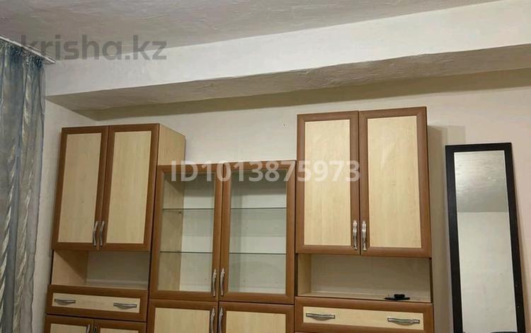 1-комнатная квартира · 37 м² · 1 этаж, Гагарина 167 за 200 000 ₸ в Алматы, Бостандыкский р-н — фото 2