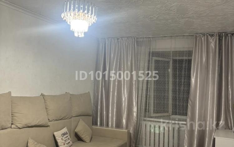 1-комнатная квартира · 35 м² · 6/9 этаж, Бориса Александрова 1 за 150 000 ₸ в Усть-Каменогорске, Ульбинский — фото 2
