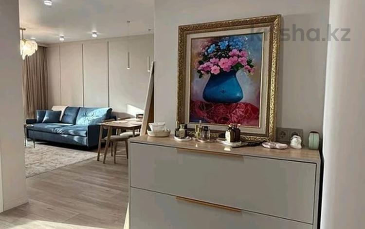 2-комнатная квартира · 50 м² · 10/15 этаж, Райымбека 210 за 52 млн ₸ в Алматы, Алмалинский р-н — фото 2