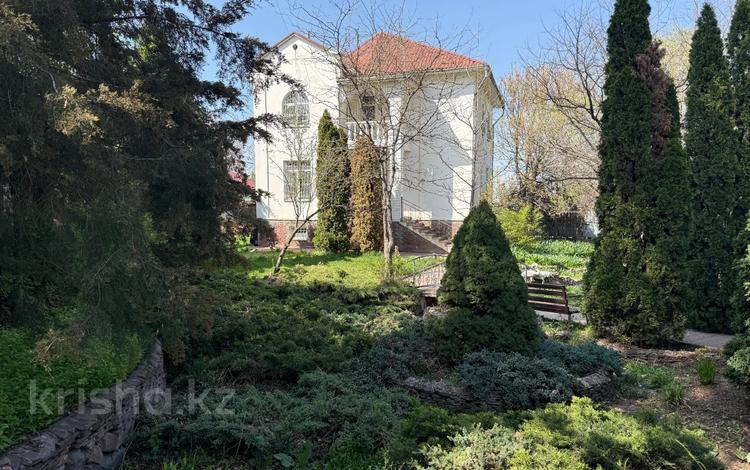Отдельный дом · 7 комнат · 400 м² · 12 сот., Шагын 5 за 1.7 млн ₸ в Алматы, Бостандыкский р-н — фото 14