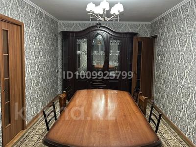 4-комнатная квартира · 72 м² · 1/5 этаж, 18-й микрорайон, 18-й микрорайон за 30 млн ₸ в Шымкенте, Аль-Фарабийский р-н