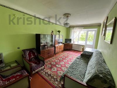 3-бөлмелі пәтер · 59.9 м² · 3/5 қабат, Узбекская 9, бағасы: 20.5 млн ₸ в Семее